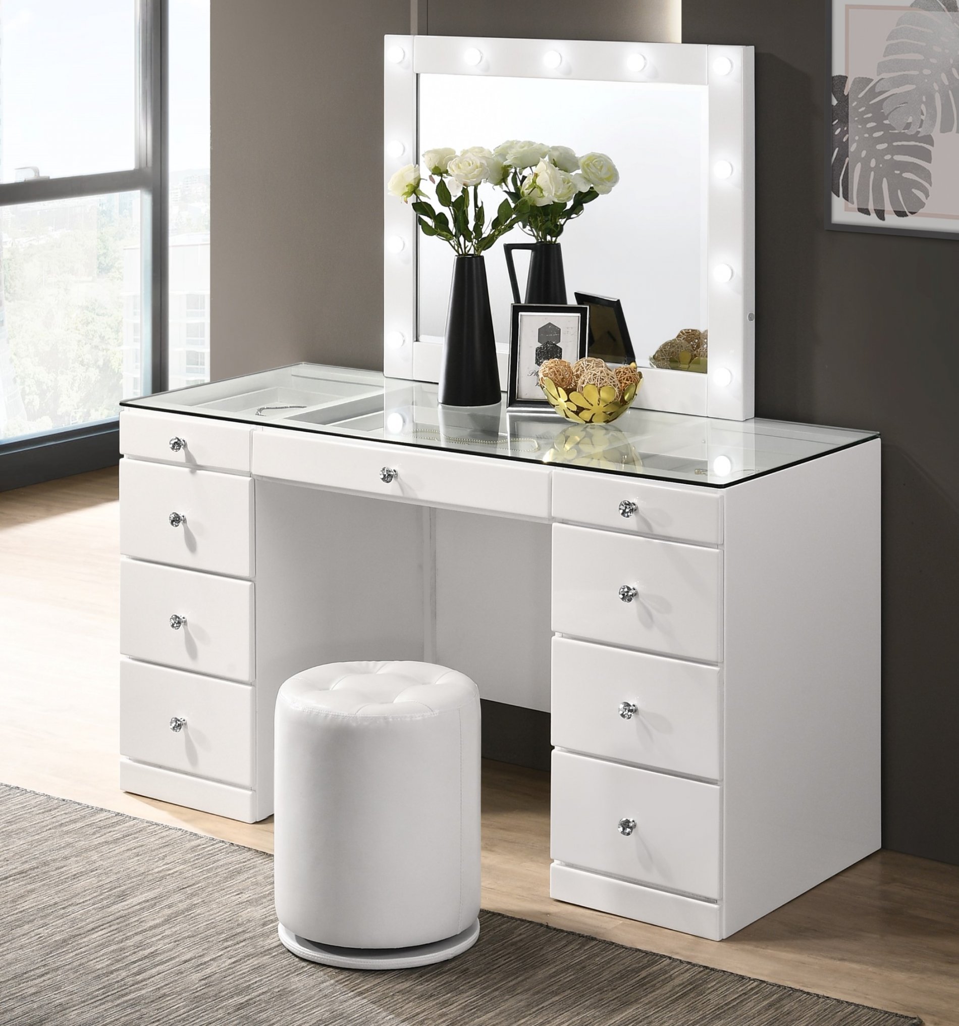 CM4850 Avery White Vanity - Click Image to Close