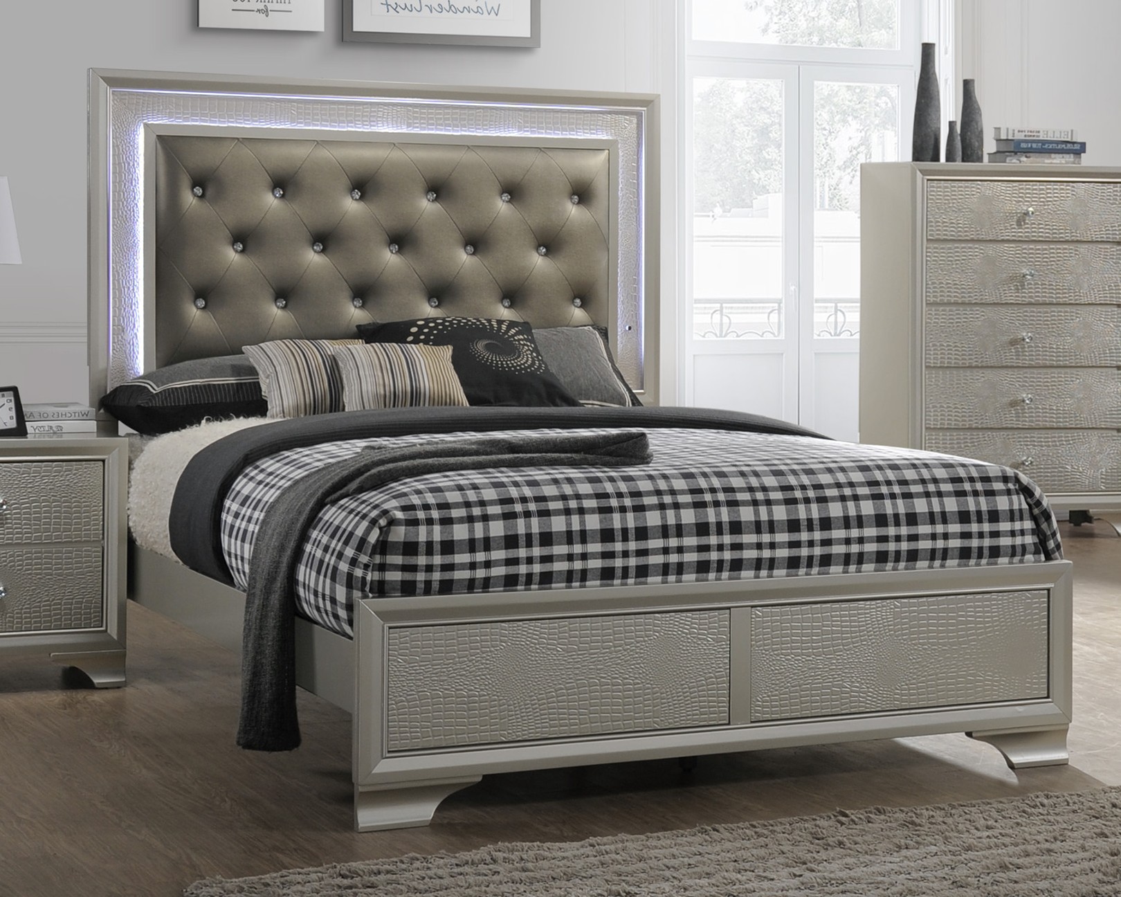 (image for) CM4300 Lyssa