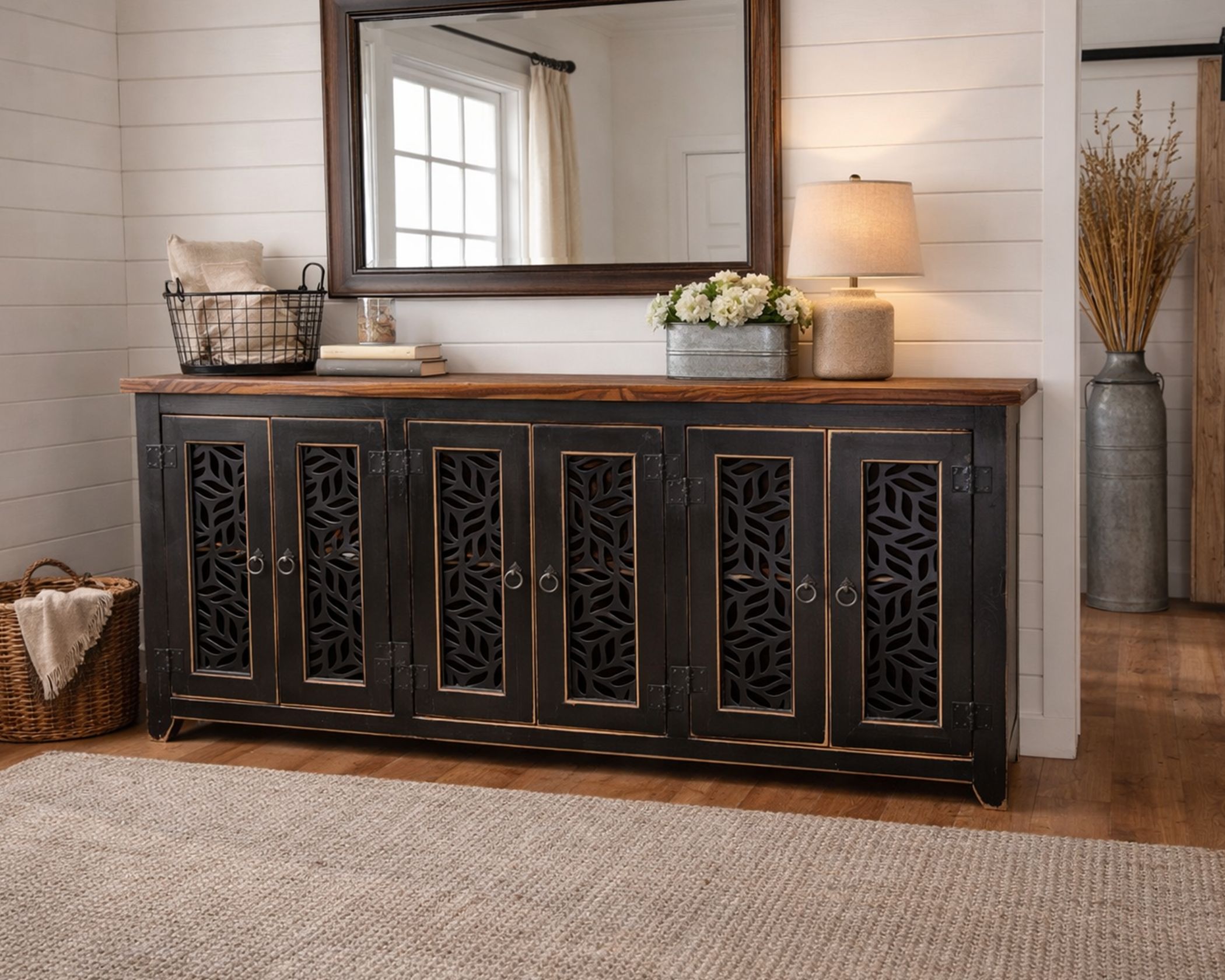 (image for) Custom Rustic Farmhouse