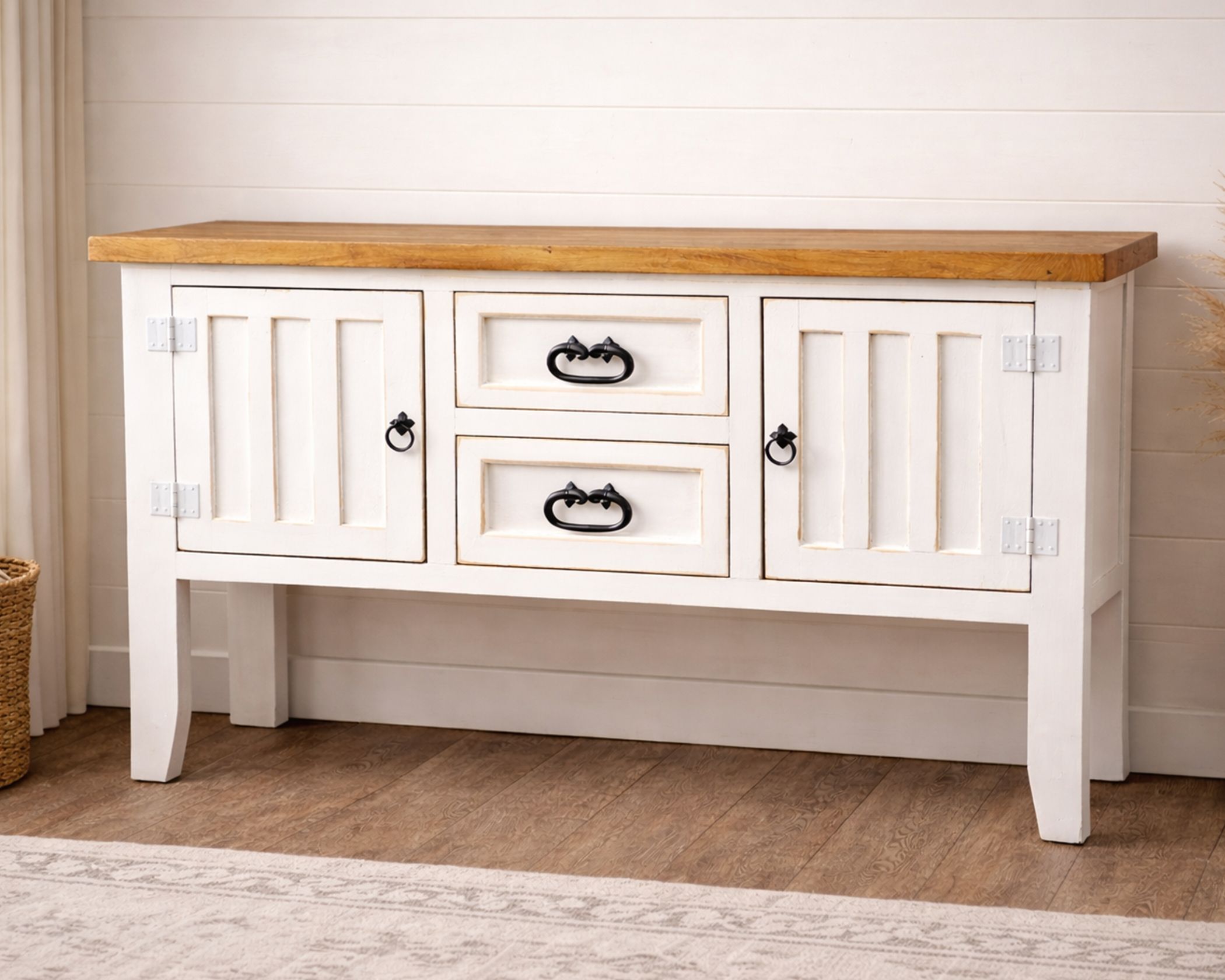(image for) Custom Rustic Farmhouse